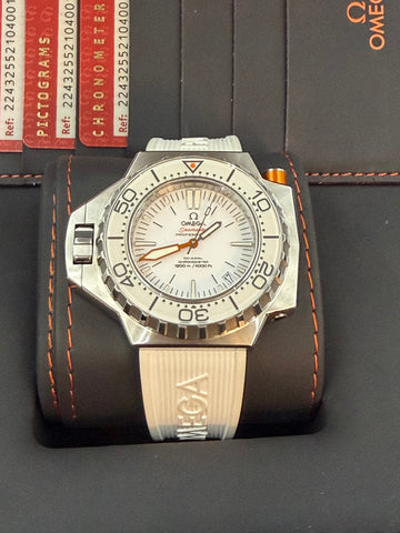 Omega Diver