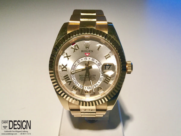 Rolex Sky-Dweller Gold 44mm Uhr